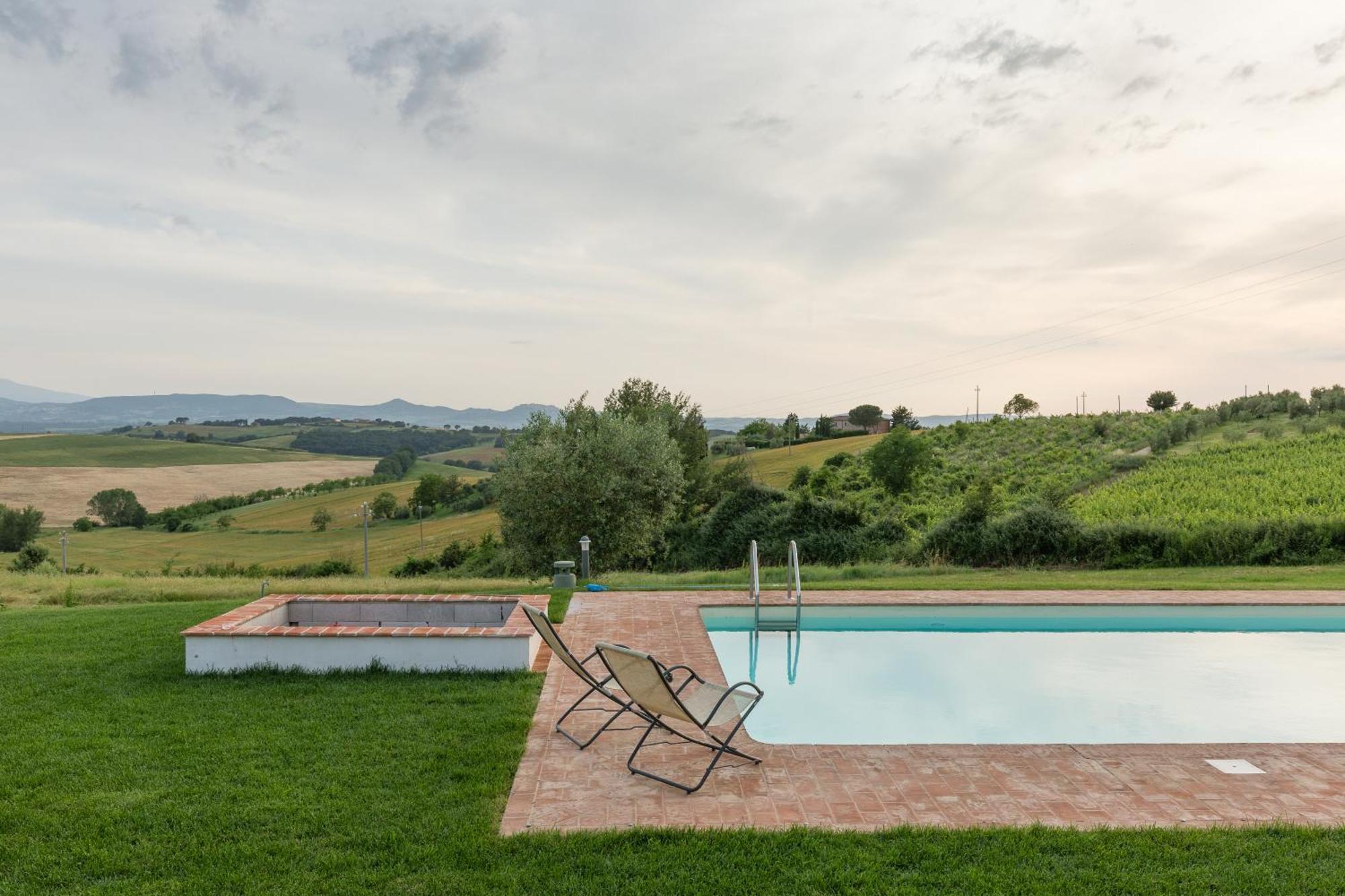 Agriturismo Le Torri Di Porsenna Petrignano Del Lago 외부 사진