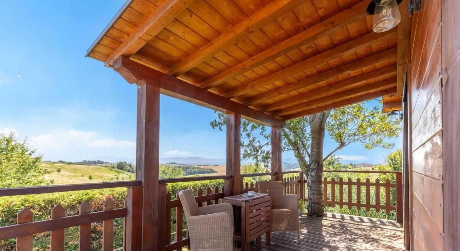 Agriturismo Le Torri Di Porsenna Petrignano Del Lago 외부 사진