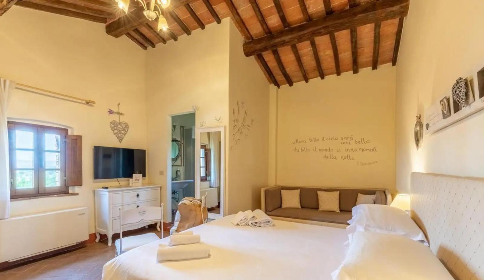 Agriturismo Le Torri Di Porsenna Petrignano Del Lago 외부 사진