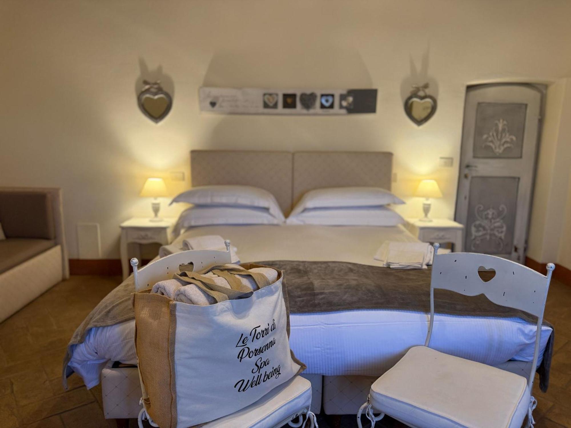 Agriturismo Le Torri Di Porsenna Petrignano Del Lago 외부 사진